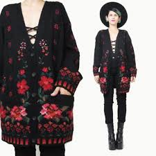 Black And Red Cardigan Black Rose Cardigan Slouchy Floral Cardigan Vintage 1980s Wool Cardigan Rose Floral Print Sweater Black Red Winter Knit Jumper Tejido De Punto Tejidos Puntos