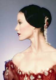 Hannnah Fischer in Swan Lake -The National Ballet of Canada