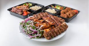 Sofraların aranan lezzetlerinden halep kebab'ı, ragıp güzelbey ve doğa çitçi'nin tarifiyle cumartesi 15.30'da bein gurme'de! Midas Bbq Delivery From Hainault Order With Deliveroo