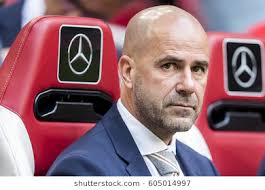Bosz replaced frank de boer at ajax at the start of last season and was under contract with the amsterdam side until 2019. In Beeld Ambitieuze Voetbalcoach Peter Bosz Vindt Voetbal Zonder Emotie Niks Waard Apeldoorn Direct