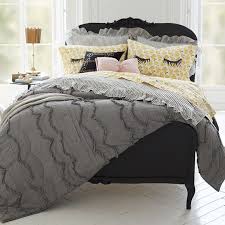 Greenland home bella ruffle quilt set, full/queen best buy. Scallop Ruffled Girls Quilt Pottery Barn Teen