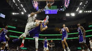 Browse 2,177 giannis antetokounmpo dunk stock photos and images available, or start a new search to explore more stock photos and images. Nba Scores News Giannis Dunk Video Bucks Vs Kings Lebron S Lakers Vs Raptors