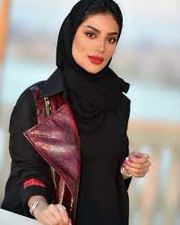 · 77 ratings · 17 reviews · 18 distinct works • similar authors. Ø£ÙƒØ«Ø± Ù…Ø§ ÙŠÙ…ÙŠØ² ÙØ§Ø·Ù…Ø© Ø§Ù„Ø£Ù†ØµØ§Ø±ÙŠ ÙÙŠ ØªÙ†Ø³ÙŠÙ‚ Ø§Ù„Ø¹Ø¨Ø§ÙŠØ§Øª Ø§Ù„Ø³ÙˆØ¯Ø§Ø¡ Ù…Ø¬Ù„Ø© Ø§Ù„Ø¬Ù…ÙŠÙ„Ø©