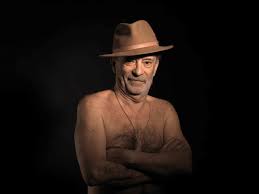 Victor manuel marques espadinha (lisboa, 10 de julho de 1939) é um músico e actor português. Victor Espadinha Despe Se Para Ser O Primeiro Portugues Vacinado Contra A Covid 19 Cultura Correio Da Manha