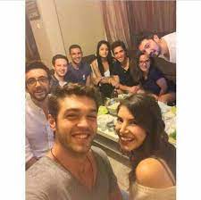 Deniz baysal güzelliği furkan andic ulka 8 před 5 lety. Furkan Andic On Twitter Http T Co 0i3lhizu9q Belliki Furkan Andic Ve Deniz Baysal Yakin Zamanlarda Kacamaklik Yaparak Instagrama Bu Fotografi Attilar