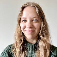 Lauren Graves's Instagram, Twitter & Facebook