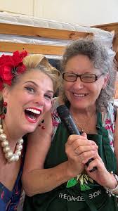 Day 3 singing for the wonderful The Garden Shows at their new location  Rookesbury Park. A day filled with so many lovely conversations,  compliments about my performances, chats with traders, moments to