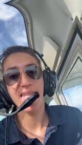 📹 Desde Ecuador hasta Canadá. Mikel y Ethan suman cada vez más horas de  vuelo, estudian, trabajan y están creando un nuevo futuro en Canadá. Tu  historia podría empezar igual. 🚀 Escríbenos "PILOTO" ...