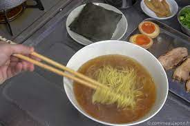 After visiting new york city's top ramen spots (including ippudo ny, sapporo and momofuku noodle bar), grace parisi created her. Recette Shoyu Ramen Ramen Sauce Soja é†¤æ²¹ãƒ©ãƒ¡ãƒ¼ãƒ³ Comme Au Japon