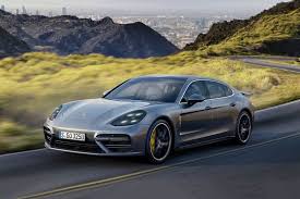 Harga panamera adalah antara rp 2,2 billion hingga rp 3,9 billion. 2020 Porsche Panamera Pictures 412 Photos Edmunds