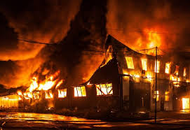 В москве на лужнецкой набережной случился крупный пожар. Moskva V Ogne Kak Gorela Stolica S Nezapamyatnyh Vremen Do Nashih Dnej Moskva 24 17 12 2015