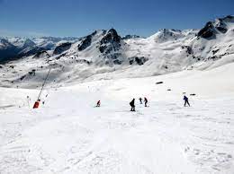 Hotel con entrada día 13 de agosto y salida el día 15 de agosto + forfait. Skigebiet Formigal Skifahren Formigal