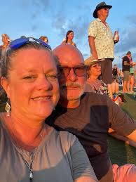 Jimmy Buffett fans mourn his passing and share memories