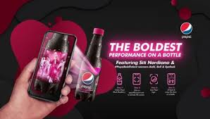 Lagu putus terpaksa nyanyian siti nordiana dalam konsert diraja ukm 2017. Pepsico Creates Malaysia S First Ar Concert On A Bottle With Siti Nordiana And Pepsiboldtalent Winners Mini Me Insights