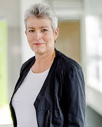 Carola casini 42 episodes, 1997. Prof Dr Carola Lentz Biography President Goethe Institut