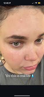 H10 conquistador do they supply towels for sunbed.. Lol I don't know  whether to take one or 2... X