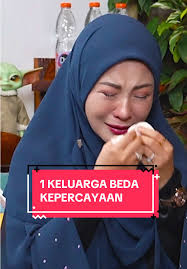 Keluarga Berbeda Kepercayaan: Kisah Silvia Tan