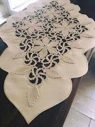 Birbirinden Harika Masa Ortusu Runner Ceyiz Dantel Modelleri Tig Isleri Filet Crochet Dantel