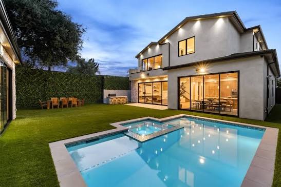 SOLD | 13536 Morrison Street, Sherman Oaks A stunning new construction home in Sherman Oaks featuring 5 beds and 5 full baths in the main house, along with a detached 1 bed