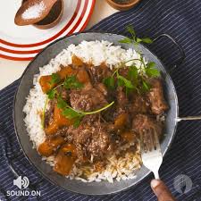 Oxtail Stew Rice Emily Recettedeboeuf En 2020 Recettes De Cuisine Recettes Jamaicaines Idee Recette