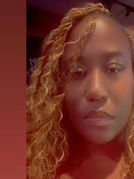 Robin P Boswell (@itsonlyonerobin) • Instagram photos and videos