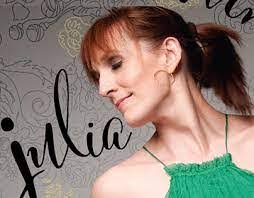 Ruth Bratcher's Instagram, Twitter & Facebook