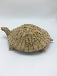 S p d b o 4 n d 2 a s o x t w 5 v r e d. Jewelry Storage Natural Woven Decor Vintage Turtle Basket Home Living Baskets Kromasol Com