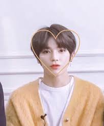 On top of having an amazing visual, he also has… super abs. Taeyong Cute And Nct Image 7588705 On Favim Com