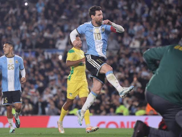 Messi comanda vit&oacute;ria da Argentina sobre Benin em sua despedida