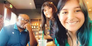 How many of your kiddos went to see Jane Goodall tonight? My daughter, a  Geography major w/archeology minor was starstruck. She said the SuperPIt  was pretty much full. UNT is a first