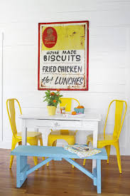 Here's how to use the new mustard yellow without looking out of date or out of focus. 55 Fun Lake House Decor Ideas For Your Home And Backyard Lake House Decorating