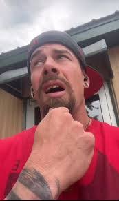 Brandon Jake's Instagram, Twitter & Facebook