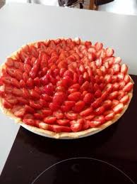 Recette Tarte Aux Fraises Et A La Creme Patissiere En Video Recette Recette Tarte Aux Fraises Tarte Aux Fraises Recette Tarte