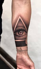 Tatuagem Masculina 6 Ideias Para Te Inspirar A Fazer Uma No Braco Pode transmitir uma ideia, um significado especial para voce. tatuagem masculina 6 ideias para te