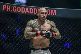 Cheer brandon vera in style. Vera Says Fatherhood Revealed His Soft Side I Get To Be Silly