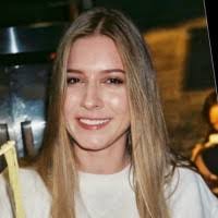 Anna Fulop's Instagram, Twitter & Facebook