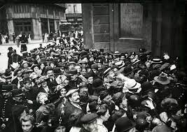 El 12 de agosto es el 224.º. Aquel 1 De Agosto De 1914 Editorial Dieresis Libros Para El Ocio Inteligente