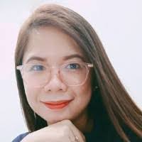 Lorena Manuel's Instagram, Twitter & Facebook