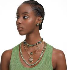 Amazon.com: SWAROVSKI Colección de pendientes Gema Flower, Talla única,  Cristal, cristal : Ropa, Zapatos y Joyería