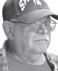 Almont football wins district; remains undefeated