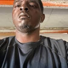 Teron Jones's Instagram, Twitter & Facebook