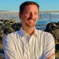 Robert Staab's Instagram, Twitter & Facebook