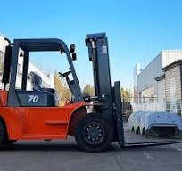 7 Ton Heavy Fork Lift with 3m, 4m, 5m Mast Height Diesel Forklift
