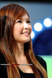 Stella Chung's Instagram, Twitter & Facebook