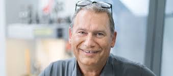 Frank Meissner's Instagram, Twitter & Facebook