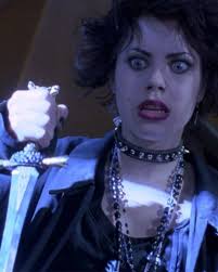 part four: sculpture of nancy downs in the craft!!🔪 nancy is the last part  in my “the craft” movie series of sculptures, hope you enjoyed <3