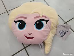 Coussin la reine des neiges