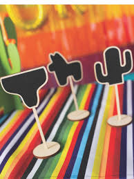 Learn more about how i planned my fiesta themed grad party with taco bell catering, cactus margs + more. Host A Fiesta Graduation Party Fun365