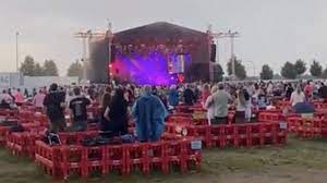 Ein geplantes konzert der sängerin nena in wetzlar findet nicht statt. B48bn8uu3h8imm