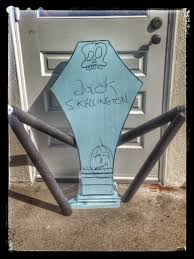 It's thicker and supports more weight than. Static Thin Pool Noodles Cheap Great For Pvc Pipes Halloween Forum